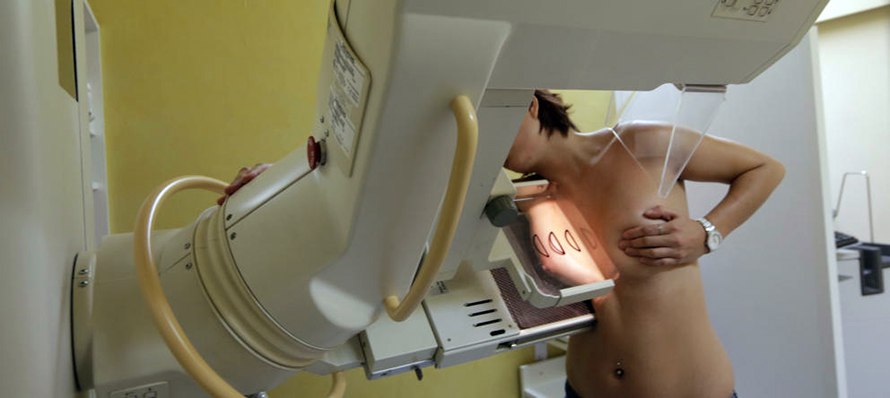 Explican la relación entre la vacuna Covid-19 y los falsos positivos en las mamografías