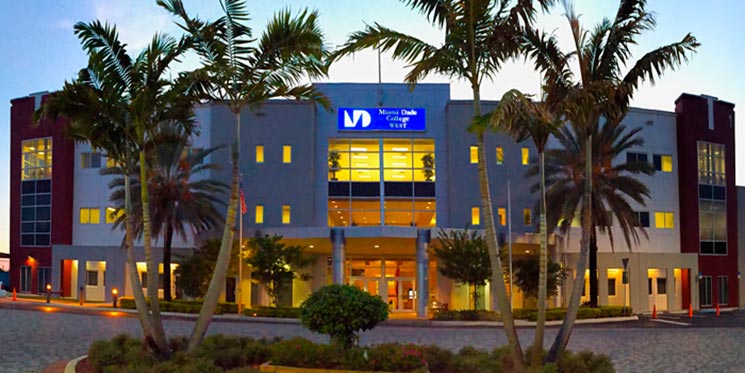 Miami Dade College recibió donación de 10 millones para ampliar Becas American Dream