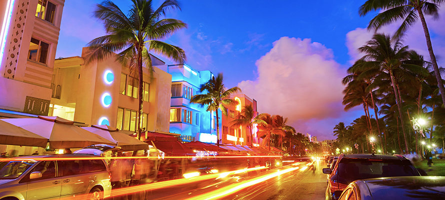 Restaurantes de Miami Beach podrán hacer entregas después de la medianoche