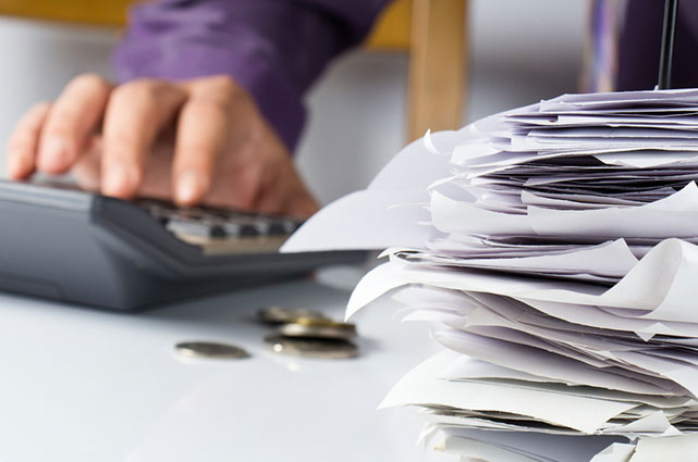 IRS: evite ajetreos y pague los impuestos adeudados en línea o establezca un plan de pagos