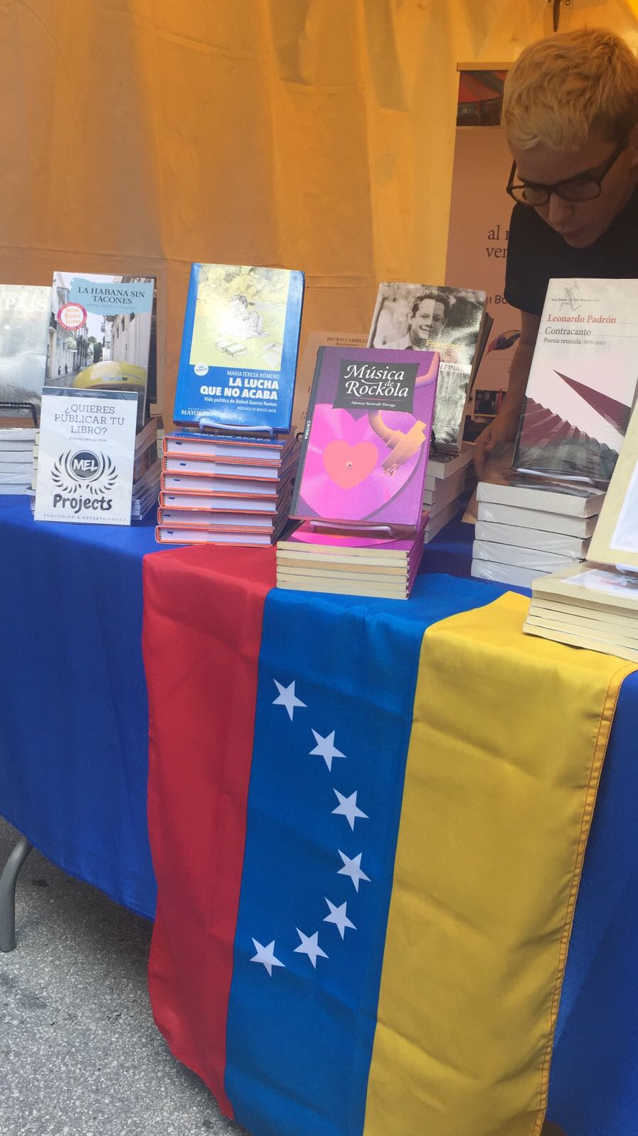 El escritor más joven de la Feria Internacional del libro es venezolano