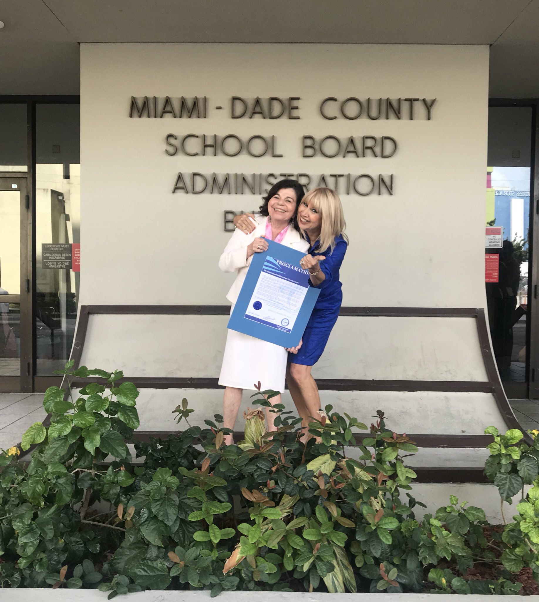 Junta Escolar de Miami-Dade sostuvo primera reunión del curso escolar 2018-2019