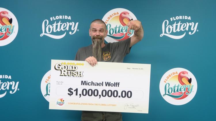 Hombre ganó $ 1 millón en juego de raspaduras de la Lotería de Florida