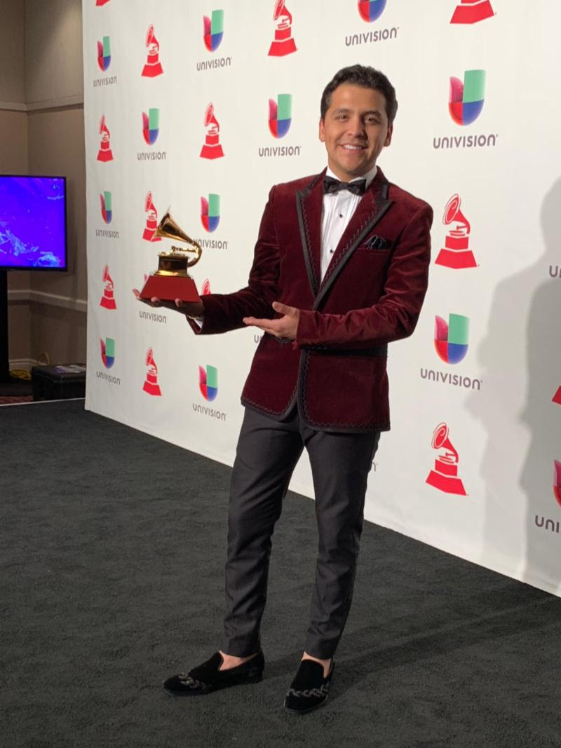 Christian Nodal ganó su primer Latin Grammy con la Mejor Canción Regional Mexicana