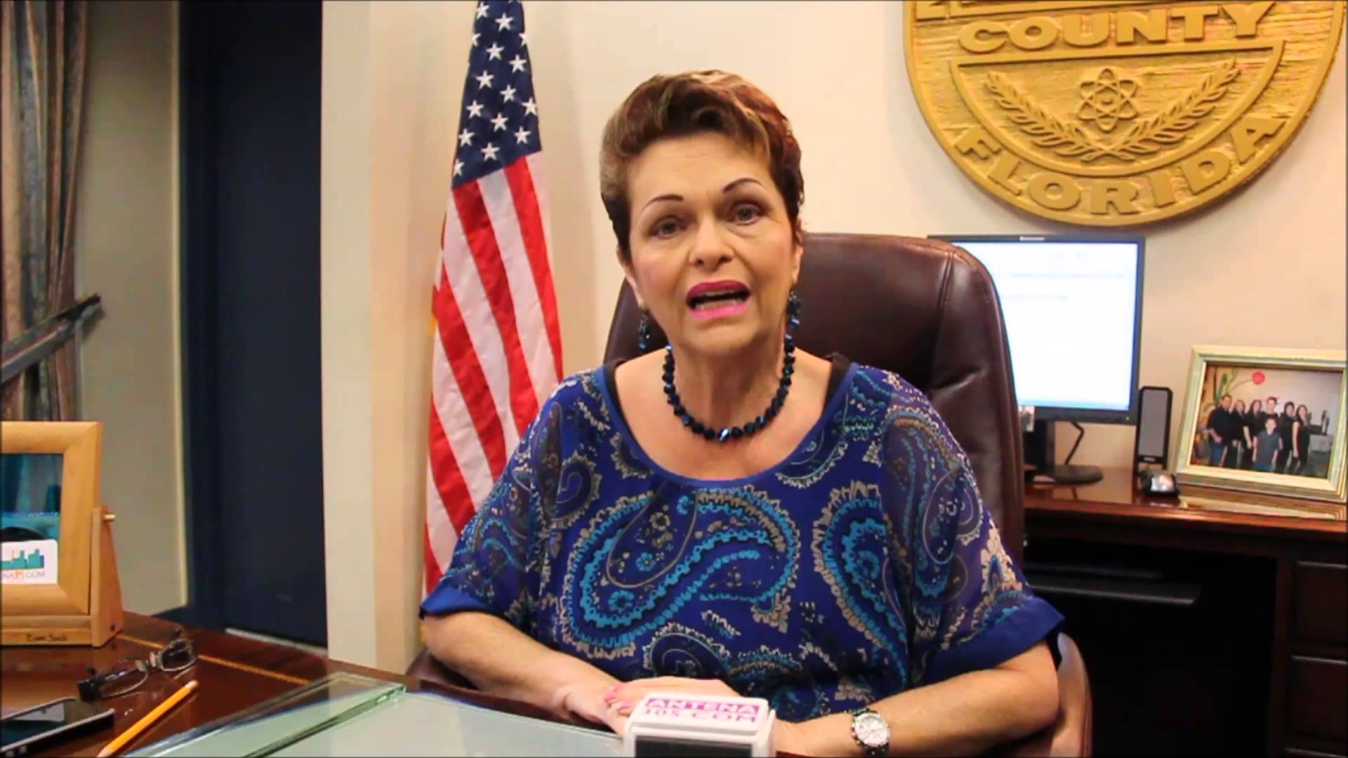 Comisionada Rebeca Sosa anuncia período de solicitud para programa de subvención “Mom and Pop”