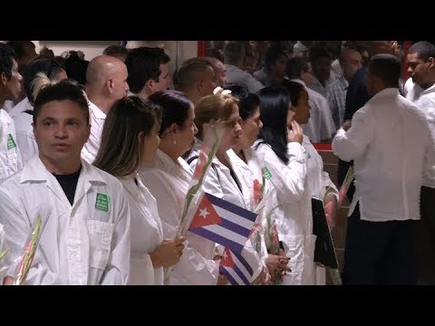 Asilo político termina con explotación de médicos cubanos en Brasil