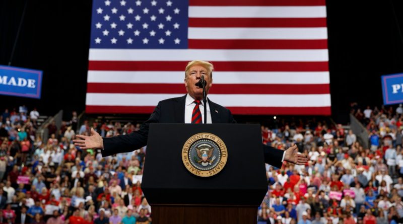 Trump vaticina una “ola roja” de votantes republicanos en Florida