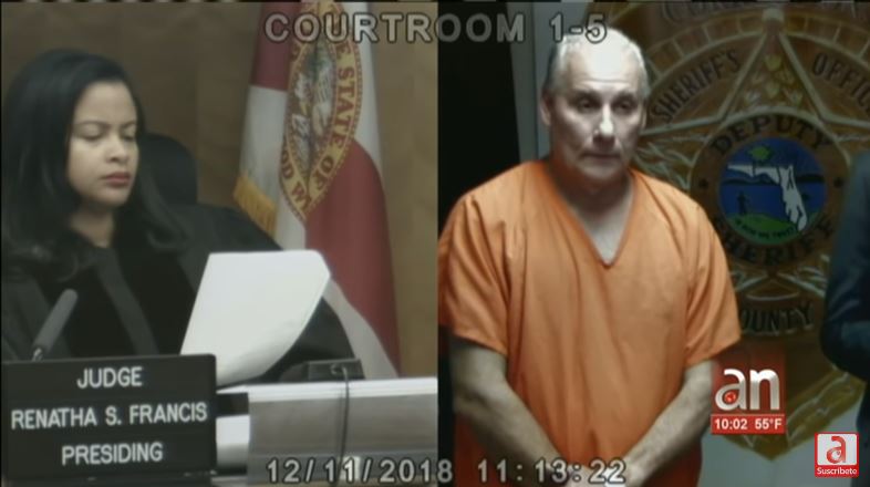 Hombre arrestado por acosar a una madre y a sus hijas en Florida