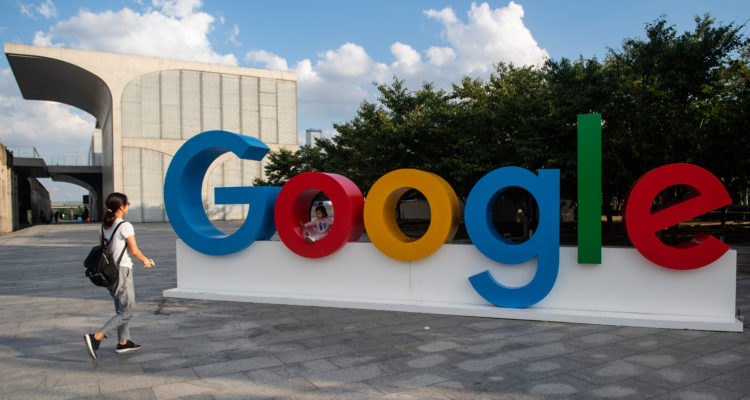 Denuncian transferencia de Google a paraísos fiscales por 22.700 millones de dólares
