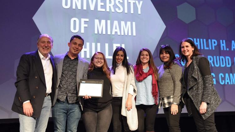 Universidad de Miami Hillel ganó premio de excelencia