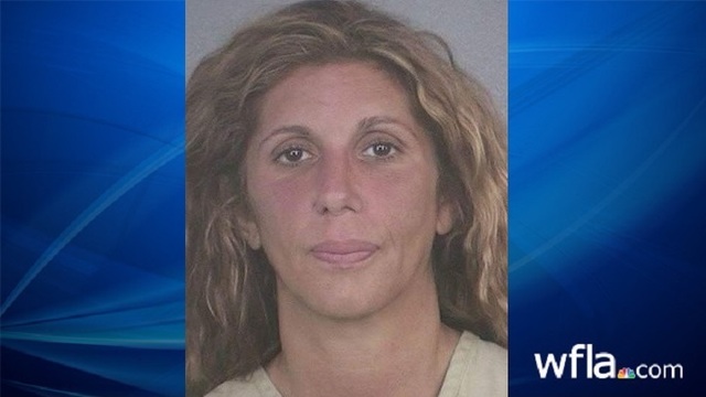 Mujer tiene 30 días en la cárcel tras accidente donde murieron dos personas en Florida