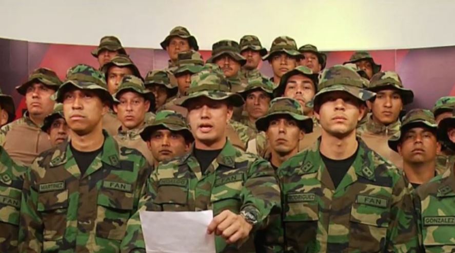 En Perú: Militares venezolanos desconocen a Maduro y respaldan a Guaidó