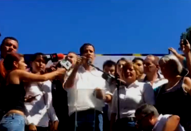 Presuntos funcionarios del Sebin secuestraron a Juan Guaidó y lo liberaron a los pocos minutos
