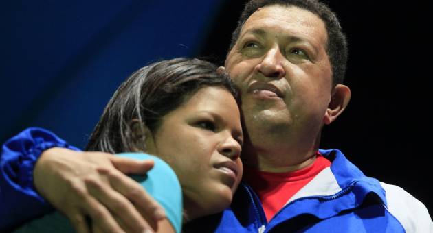 Piden revisar estatus de la hija de Chávez en EEUU