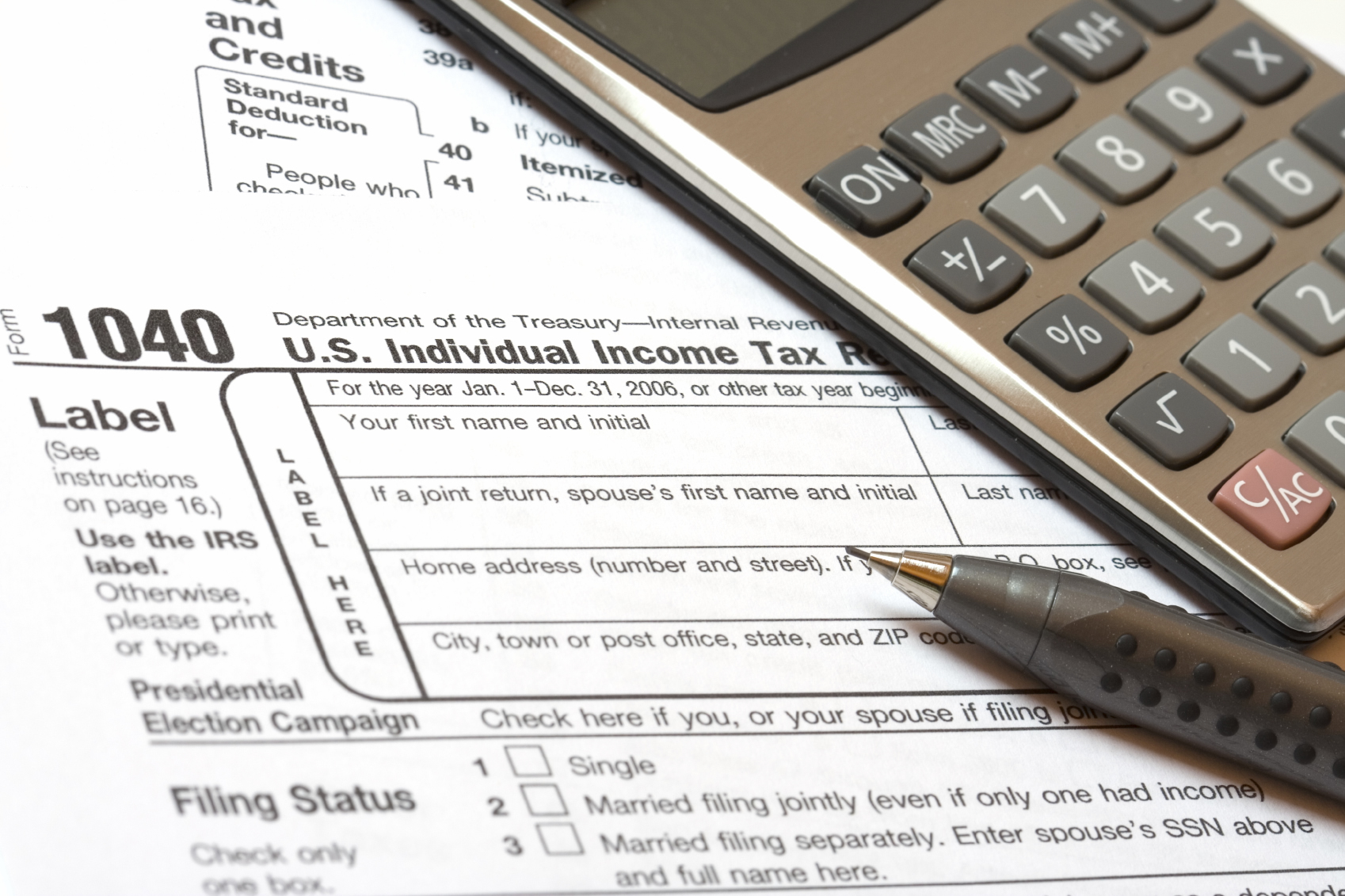 El 31 de enero es la fecha límite para presentar declaraciones de ingreso y formularios de contratistas independientes ante el IRS