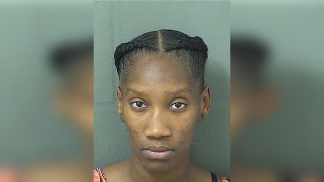 Mujer fue arrestada después que niño de 4 años le disparara a otro de 7 en Florida