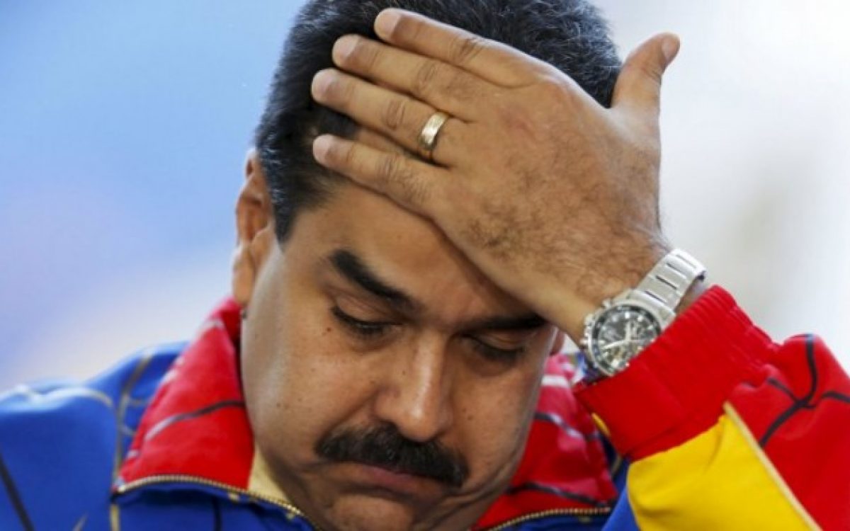 Bloomberg: A Rusia comienza a preocuparle la caída Maduro en Venezuela