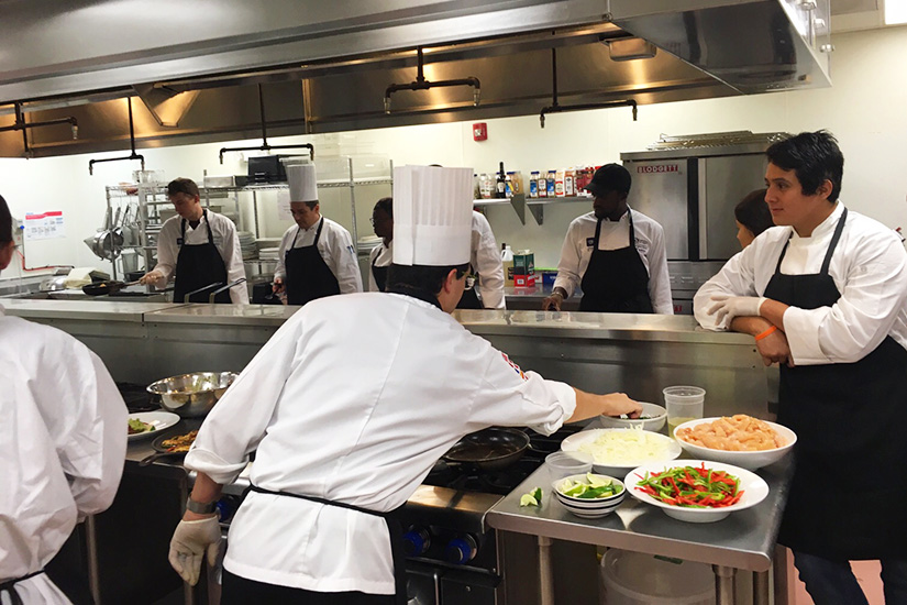 Instituto Culinario de Miami dará la bienvenida oficial a un nuevo curso de futuros chefs