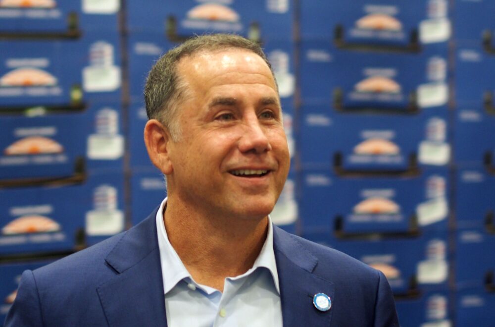 Escándalo de Epstein salpica a Miami Beach: acusan a exalcalde Levine de agresión sexual