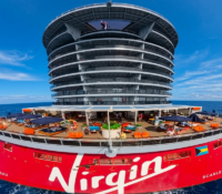 Virgin Voyages transformó su crucero en un set gigante para 1.100 tiktokers