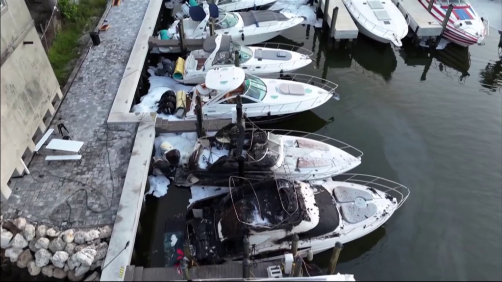 incendio marina Miami