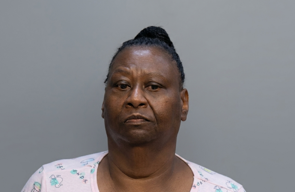 cuidadora de ancianos arrestada Miami