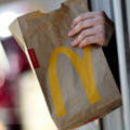 McDonald’s prueba su nueva IA bilingüe para pedidos en drive-thru