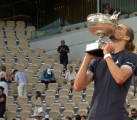 Alexander Zverev se corona campeón de Roland Garros tras una final inolvidable