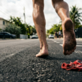 Hombre desnudo desata una insólita persecución policial en Miami Beach