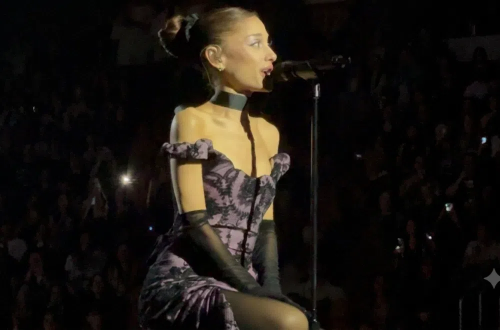 Ariana Grande inaugura en Florida su primera gira mundial en siete años