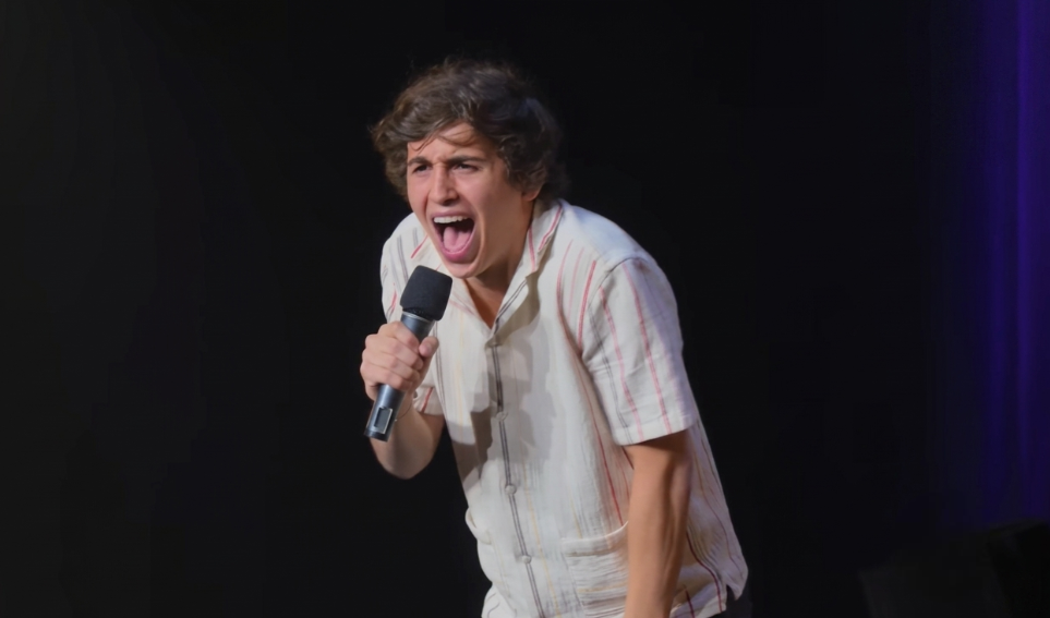 ¡De vuelta a casa! Marcello Hernández trae su comedia al Hard Rock Live