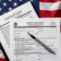 Regreso de la regla de ‘carga pública’ complica solicitudes de Green Card
