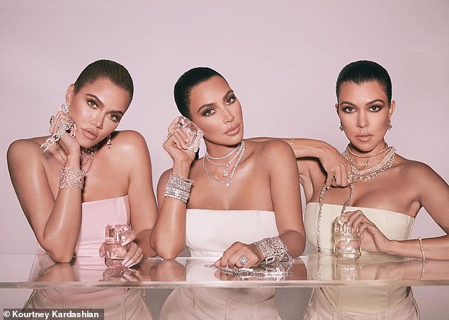 ¡Kim Kardashian nos engañó! anillo de diamante robado en París reaparece en una de sus fotos promocionales