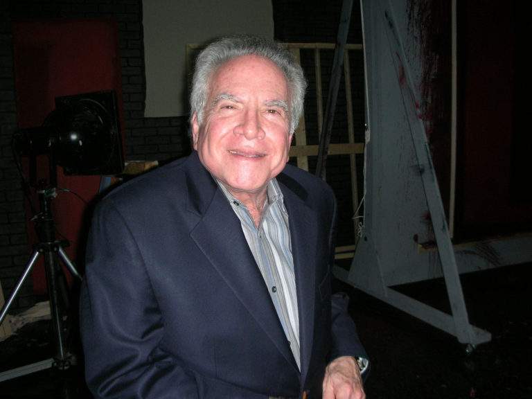 Fallece el ícono del teatro del sur de Florida, Joe Adler