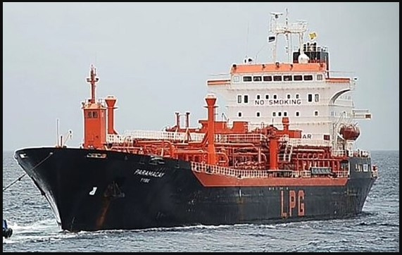 Dictadura de Nicolás Maduro entrega dos barcos a Turquía para burlar sanciones de EEUU