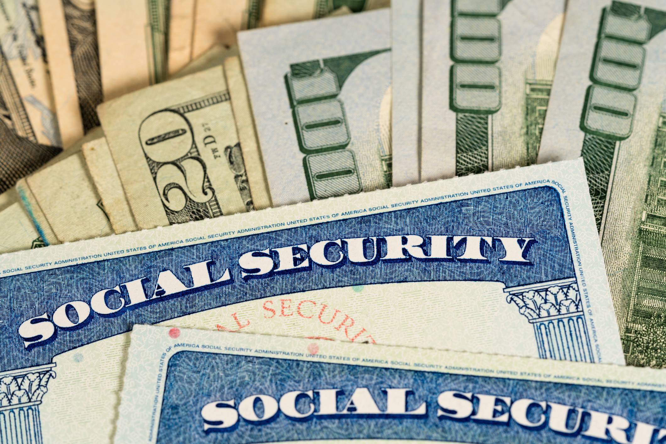Seguro Social confirmará en octubre uno de los aumentos más grandes en los cheques mensuales a partir del 2023;