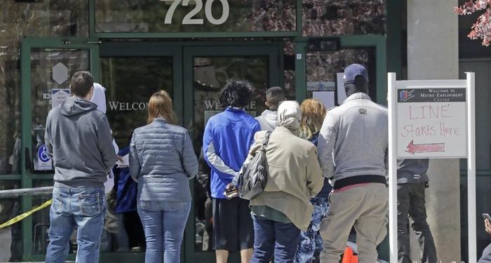 Solicitudes de desempleo en EE. UU. aumentan a 235k