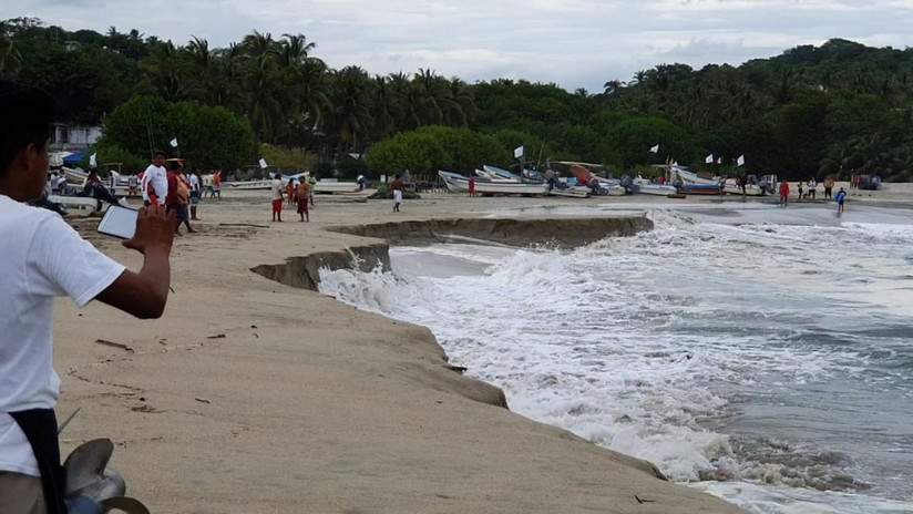 Playa de una localidad turística mexicana se hundió debido a un inusual fenómeno natural (FOTOS)
