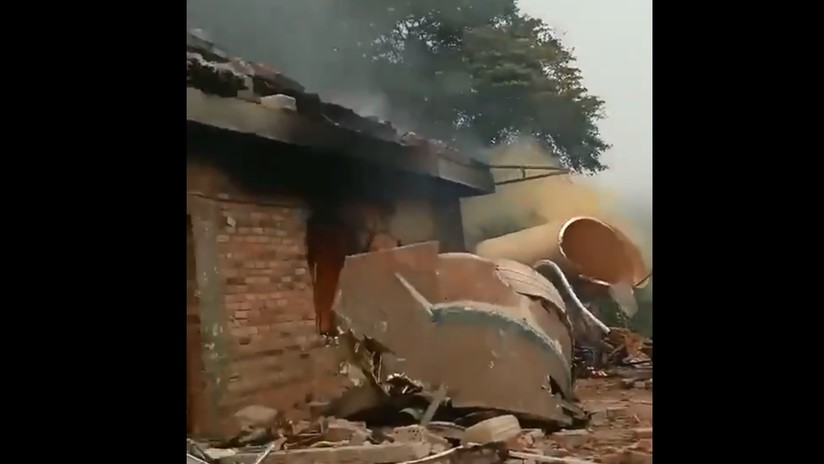 Escombros de un cohete portador chino cayó en una zona residencial (video)
