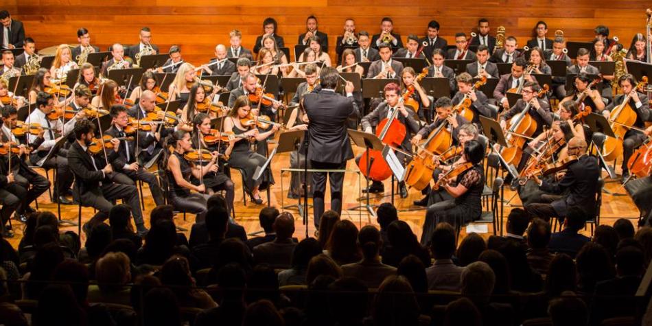 Venezolanos y colombianos se combinan en la “orquesta de la integración”
