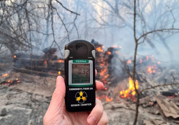 Los incendios forestales de Chernóbil podrían esparcir las partículas radiactivas