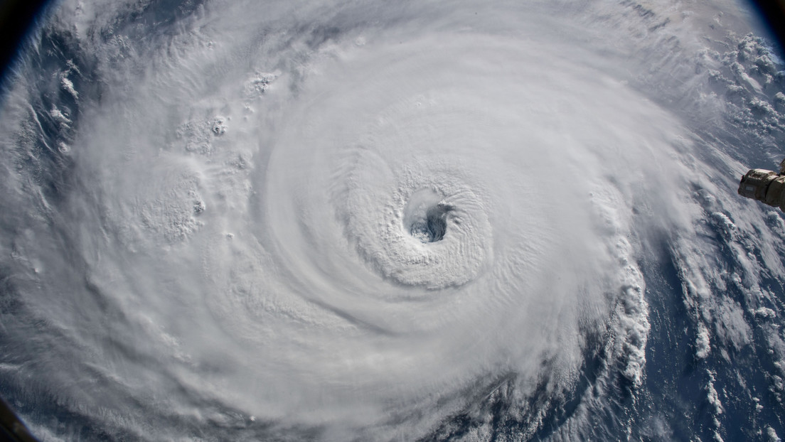 Huracanes en el Atlántico originados por 19 tormentas