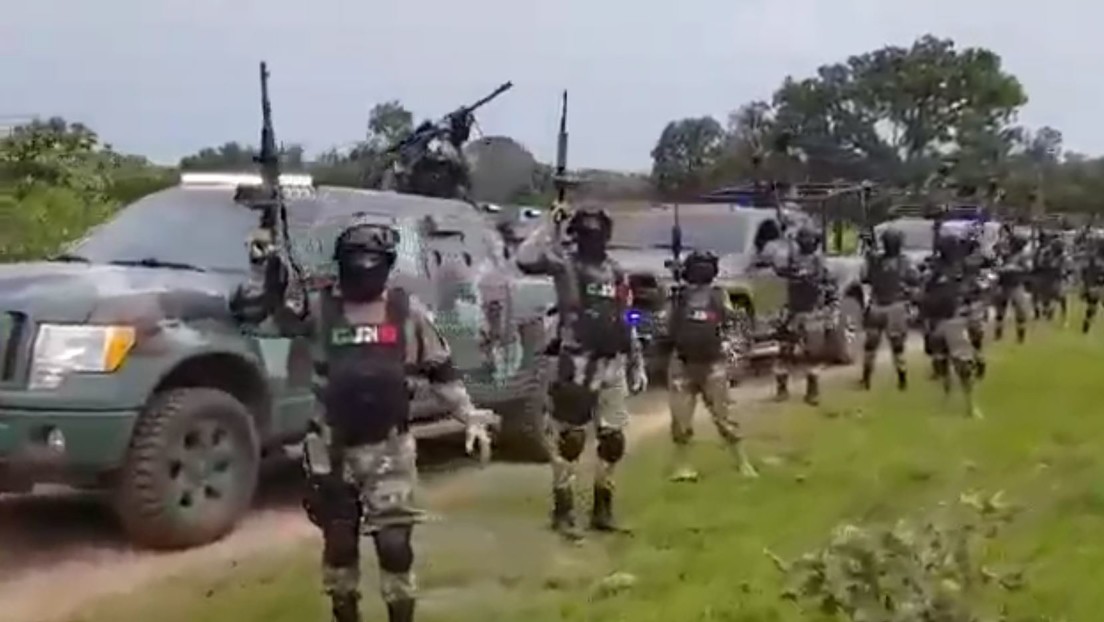 Cártel Jalisco Nueva Generación exhiben una caravana de blindados y poderosas armas