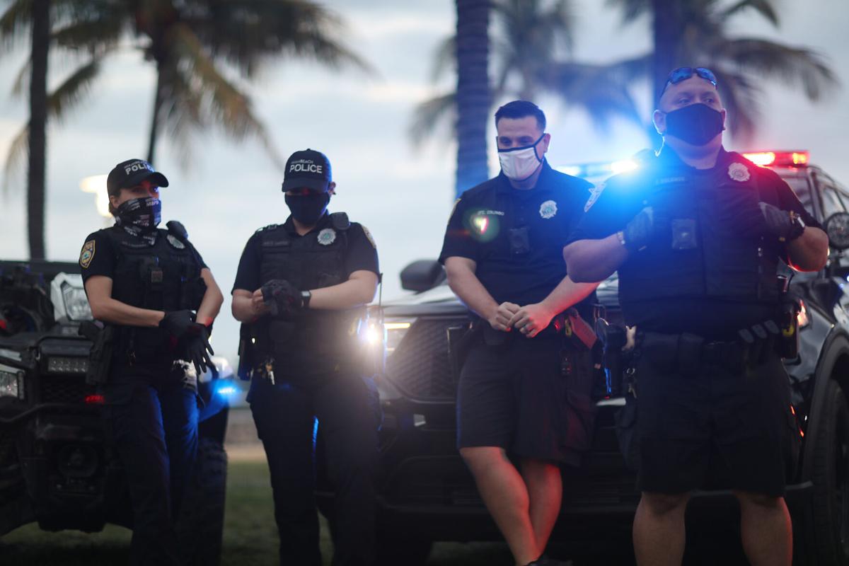 Miami Beach y su ley para quienes graban a policías