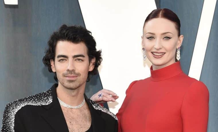 Joe Jonas y Sophie Turner venden su casa de Miami por 17 millones de dolares