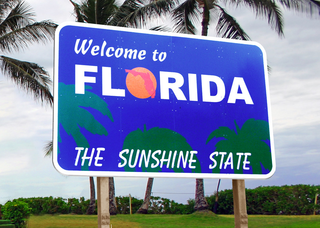 El éxodo estatal por altos impuestos le otorga a Florida miles de millones de dólares