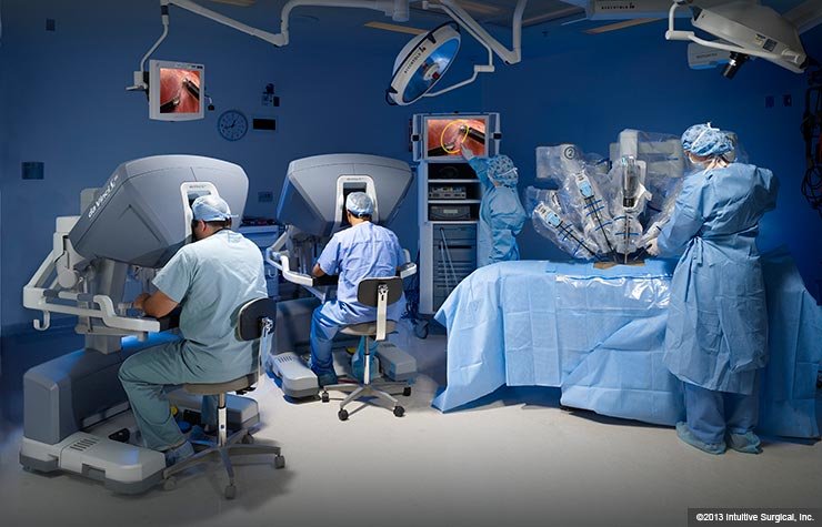 Robot de última generación hace que la cirugía a corazón abierto sea menos invasiva