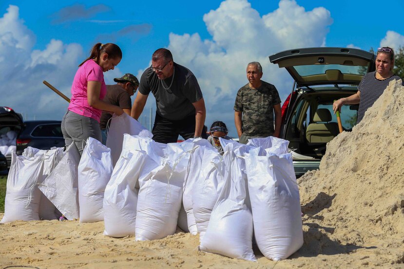 Distribuirán sacos de arena para los residentes y empresas de Hallandale Beach