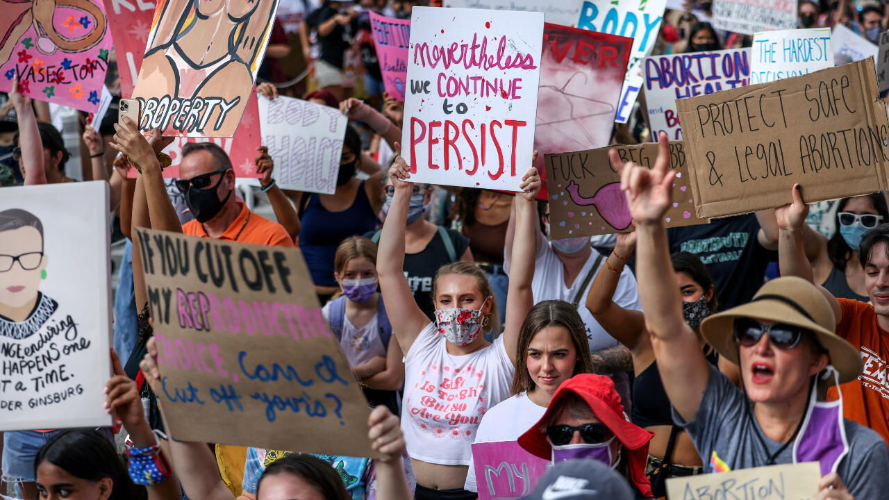 Crecen las protestas en los Estados Unidos luego de que la Corte Suprema anulara el derecho constitucional al aborto