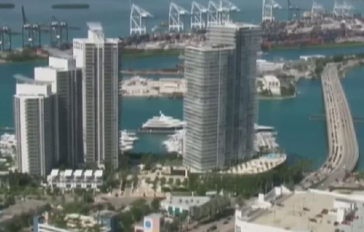 El futuro del monoriel de Miami Beach quedará en manos de los comisionados de la ciudad